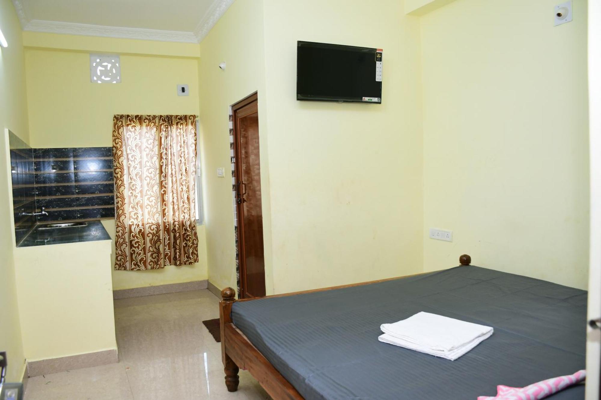 Hotel Dream Palace Puri Room photo